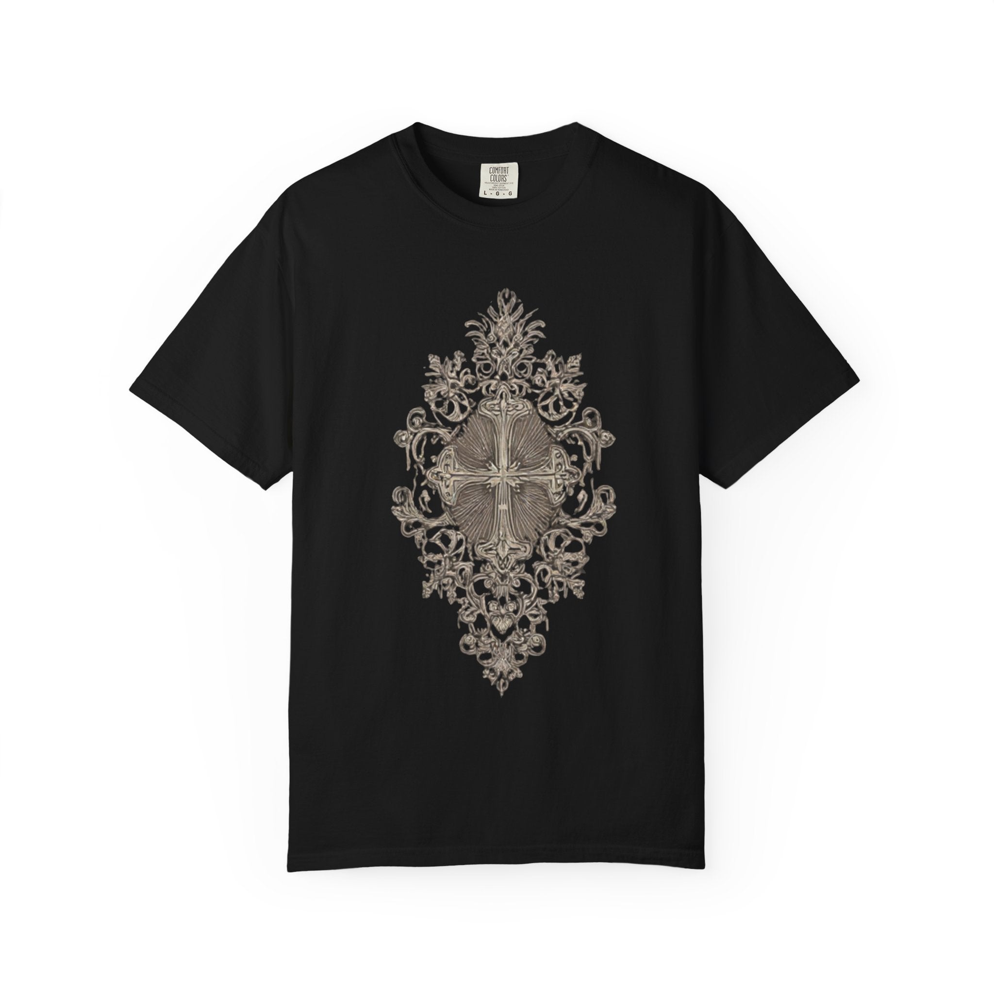 Vintage Floral Skull T-Shirt — Ornate Botanical Skull Graphic Tee