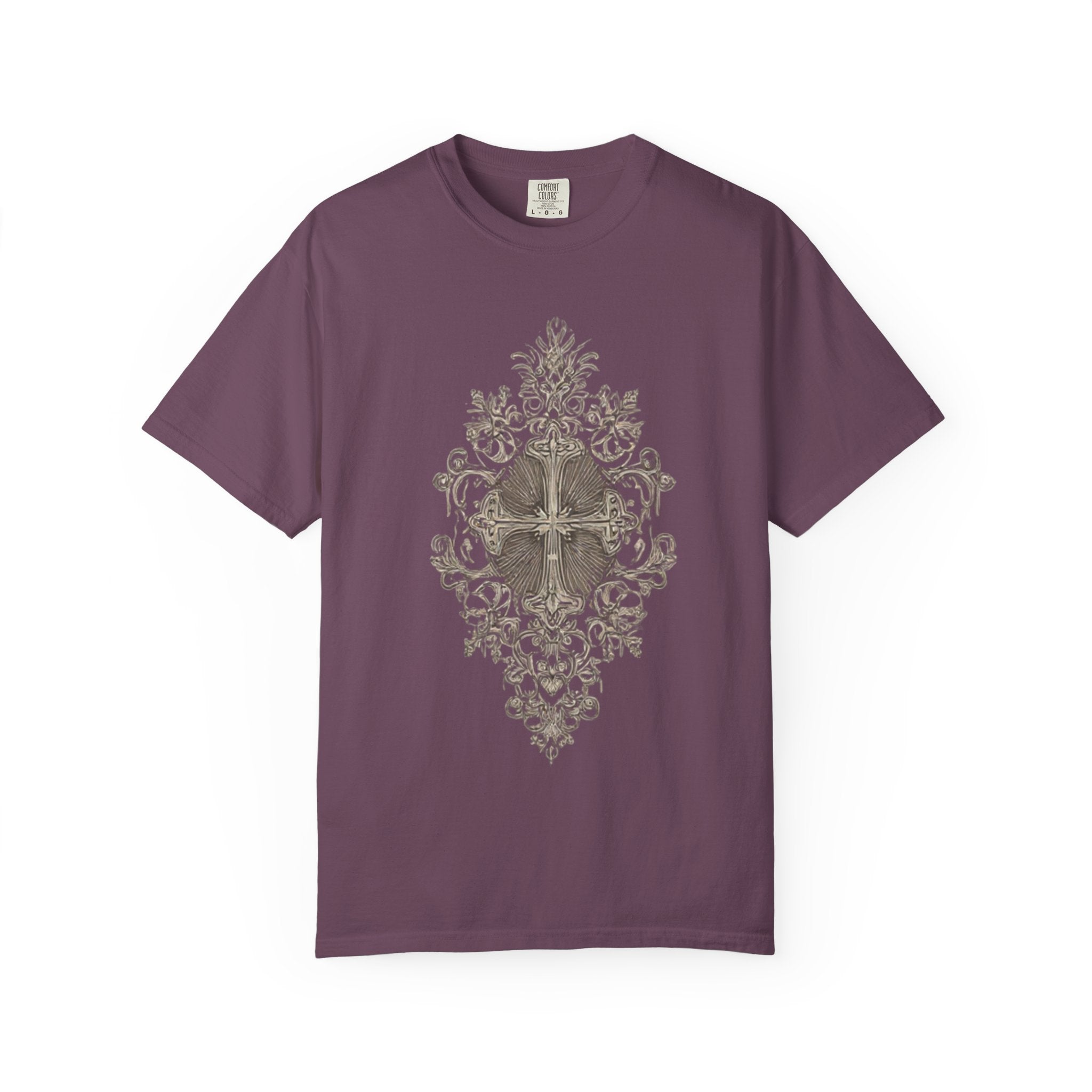 Vintage Floral Skull T-Shirt — Ornate Botanical Skull Graphic Tee