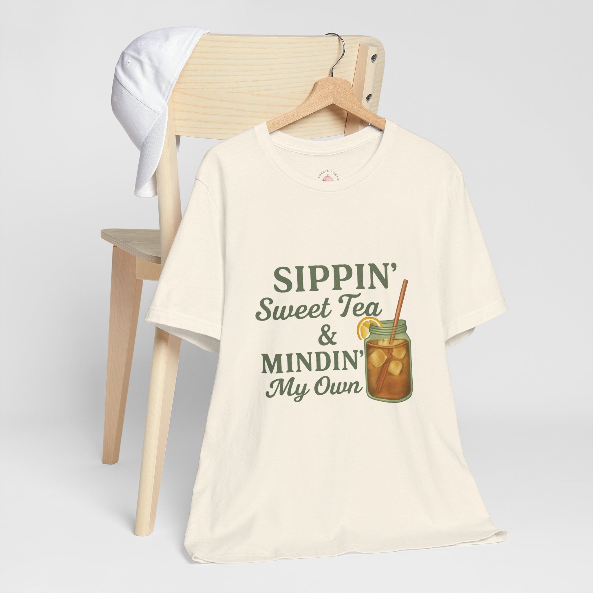 Sippin’ Sweet Tea & Minding’ My Own Tee | Southern Sweet Tea T-Shirt | Country Mama Graphic Shirt – Bougie Pumpkin Boutique