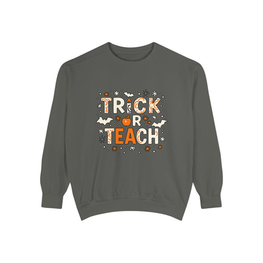 Trick or Teach Sweatshirt, Cute Halloween Gift, Teacher Sweatshirt, Fall Fashion, Cozy Unisex Sweater, Spooky Season Apparel