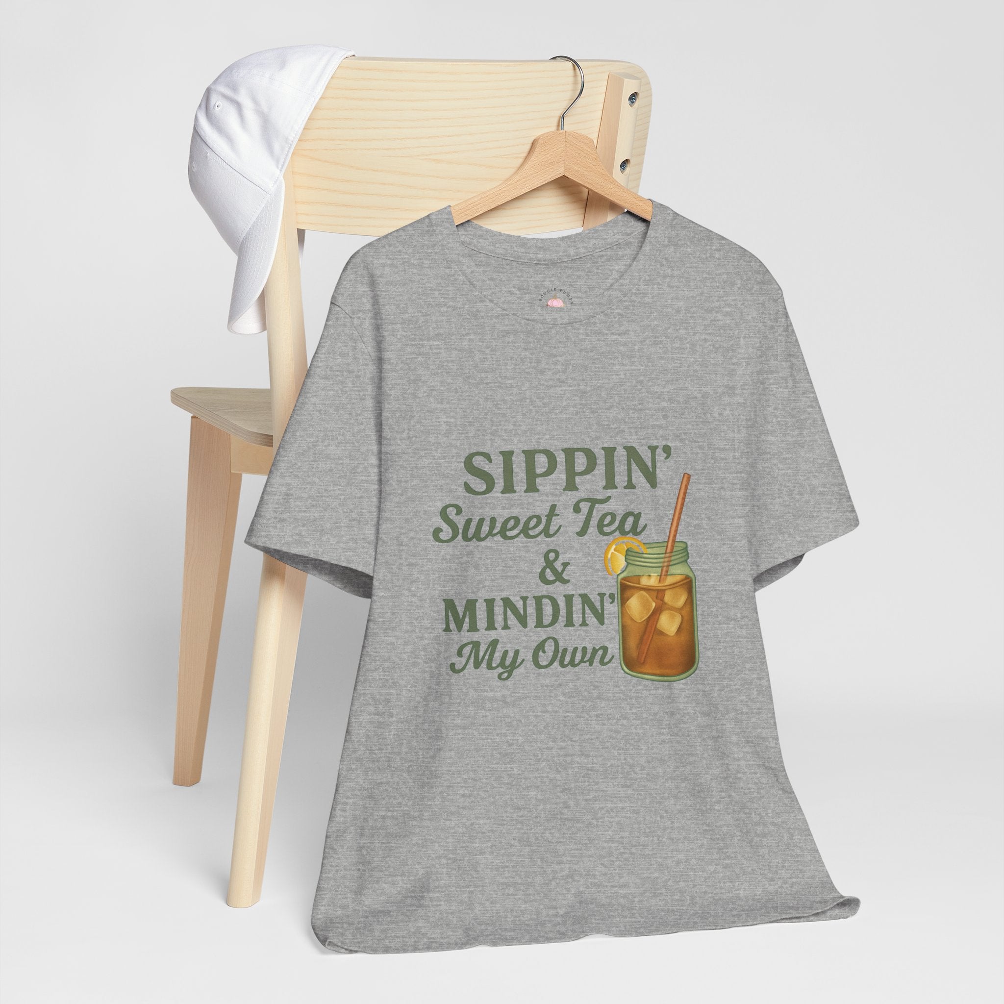Sippin’ Sweet Tea & Minding’ My Own Tee | Southern Sweet Tea T-Shirt | Country Mama Graphic Shirt – Bougie Pumpkin Boutique