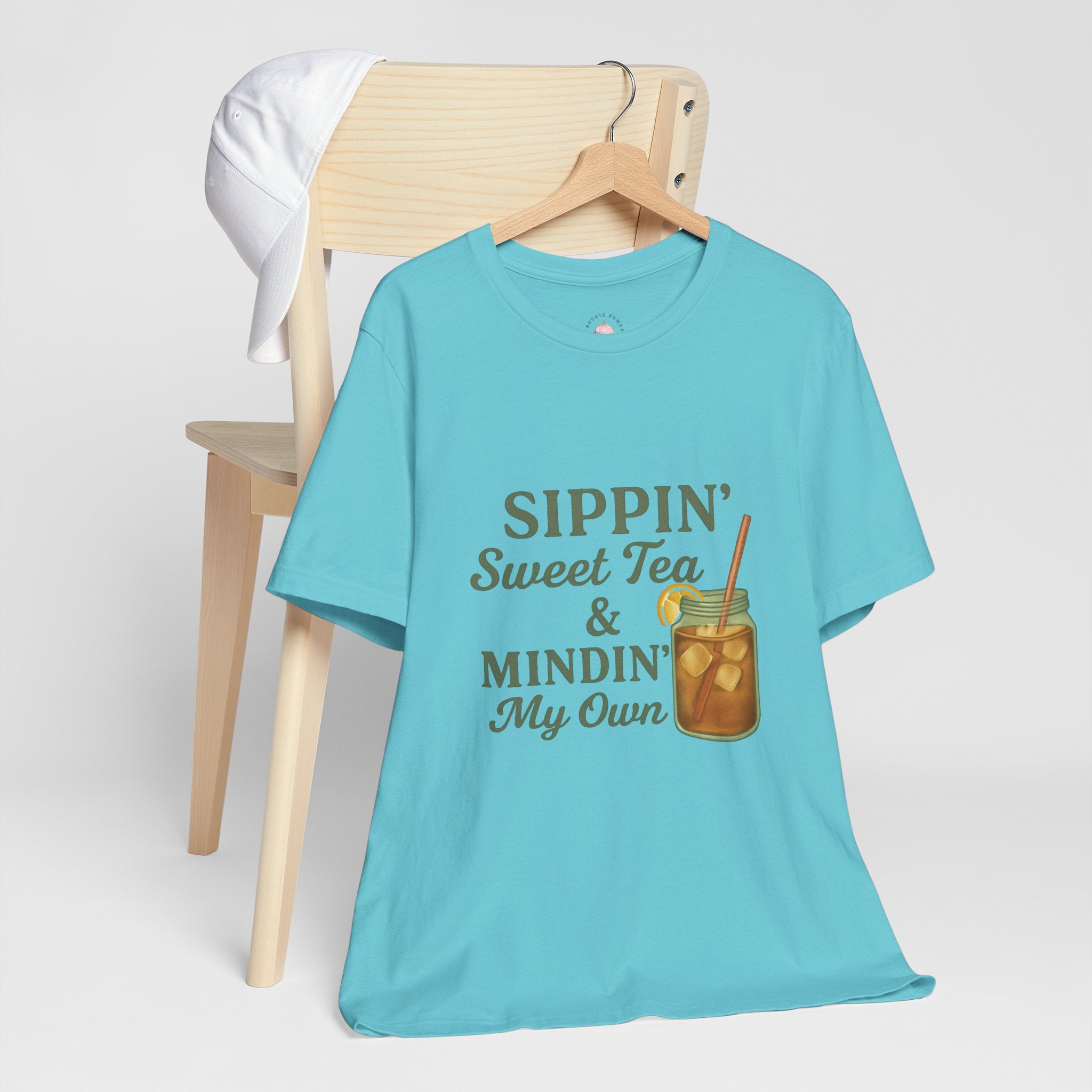 Sippin’ Sweet Tea & Minding’ My Own Tee | Southern Sweet Tea T-Shirt | Country Mama Graphic Shirt – Bougie Pumpkin Boutique