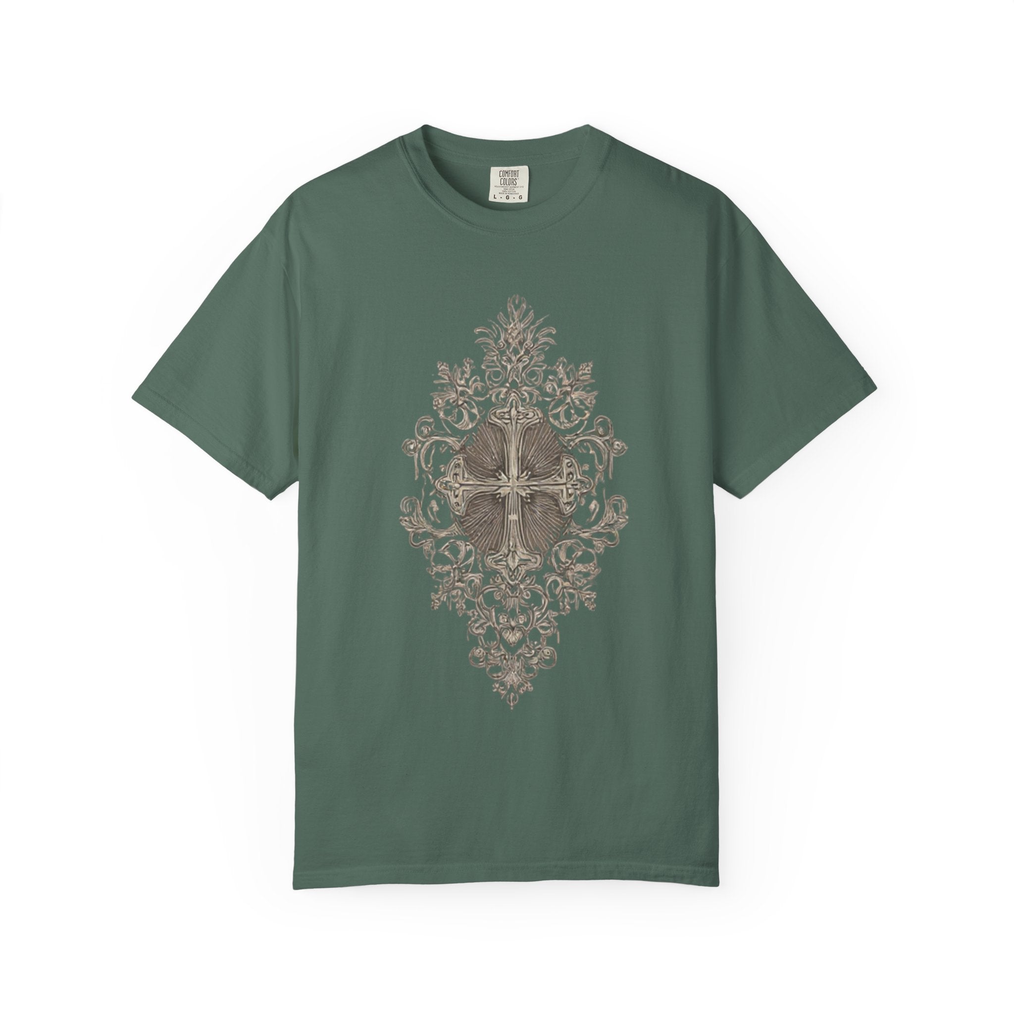 Vintage Floral Skull T-Shirt — Ornate Botanical Skull Graphic Tee