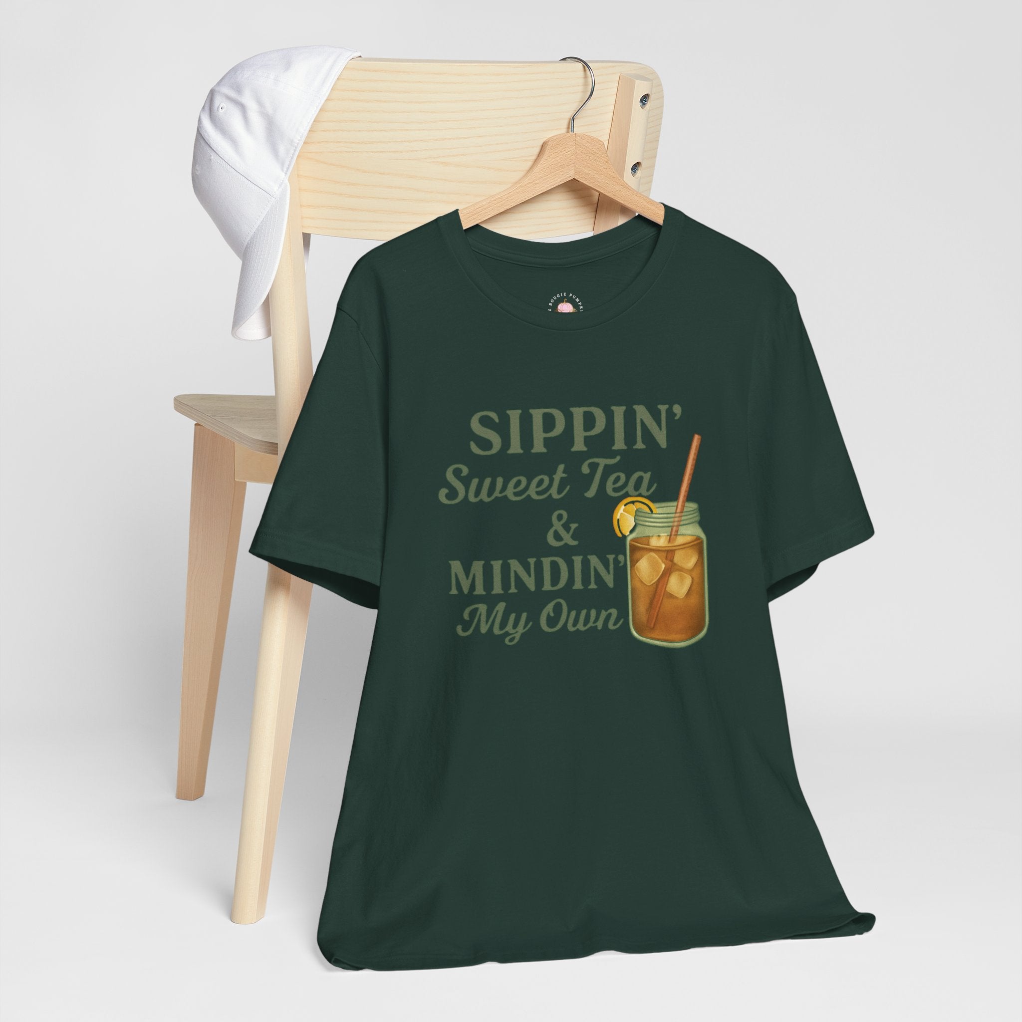 Sippin’ Sweet Tea & Minding’ My Own Tee | Southern Sweet Tea T-Shirt | Country Mama Graphic Shirt – Bougie Pumpkin Boutique